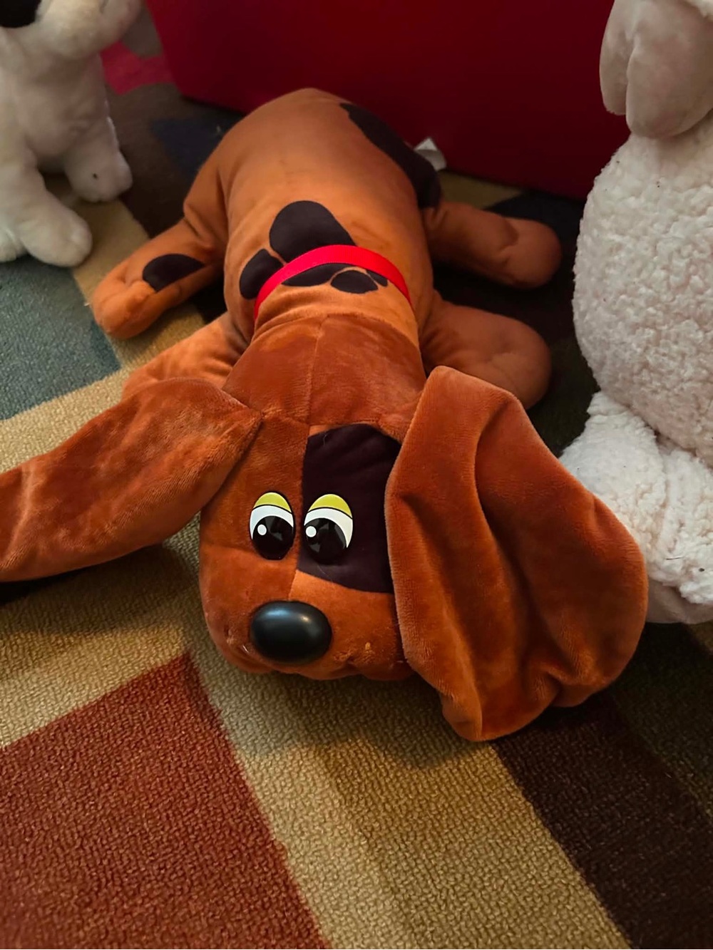 Basic Fun Pound Puppies Classic Plush Brown Dog (2019